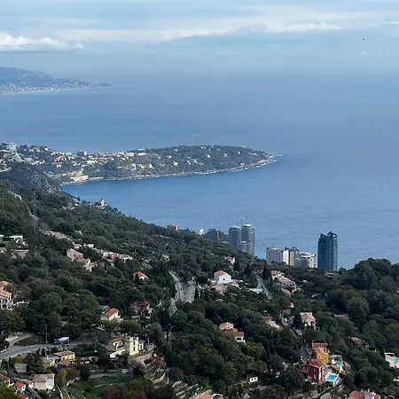 F1 4-bedrooms With Parking, Ac & Pool 8 To 10 Guests