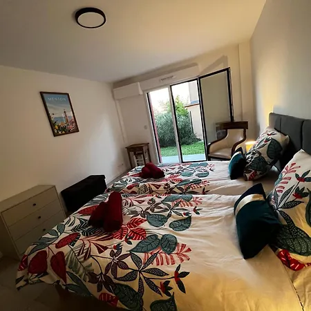 F1 4-bedrooms With Parking, Ac & Pool 8 To 10 Guests La Turbie