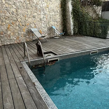 F1 4-bedrooms With Parking, Ac & Pool 8 To 10 Guests *